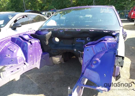 2016 Dodge Challenger Srt Hellcat z USA, uszkodzony, nr VIN 2C3CDZC97GH142758